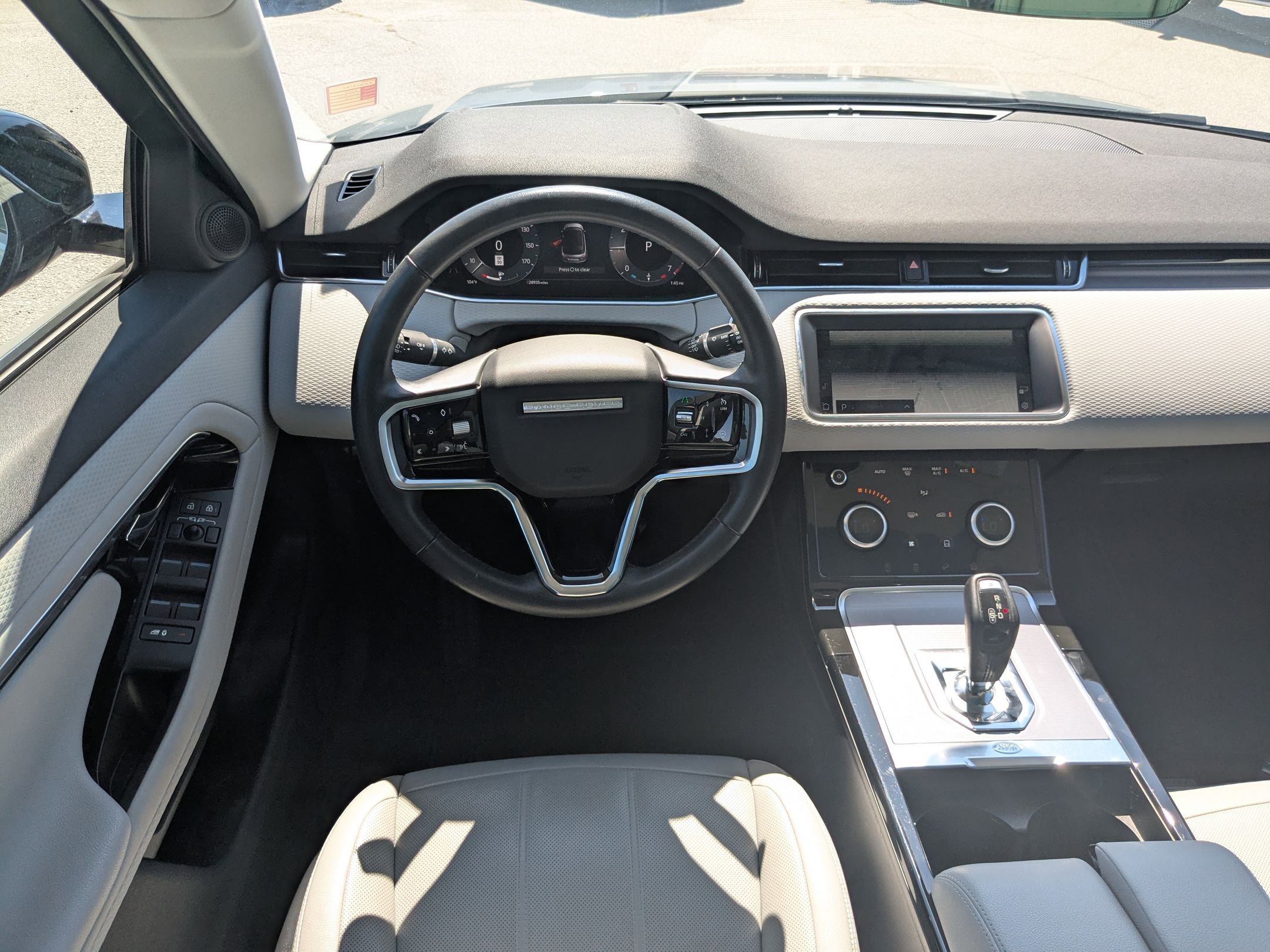 2023 Land Rover Range Rover Evoque S photo 22