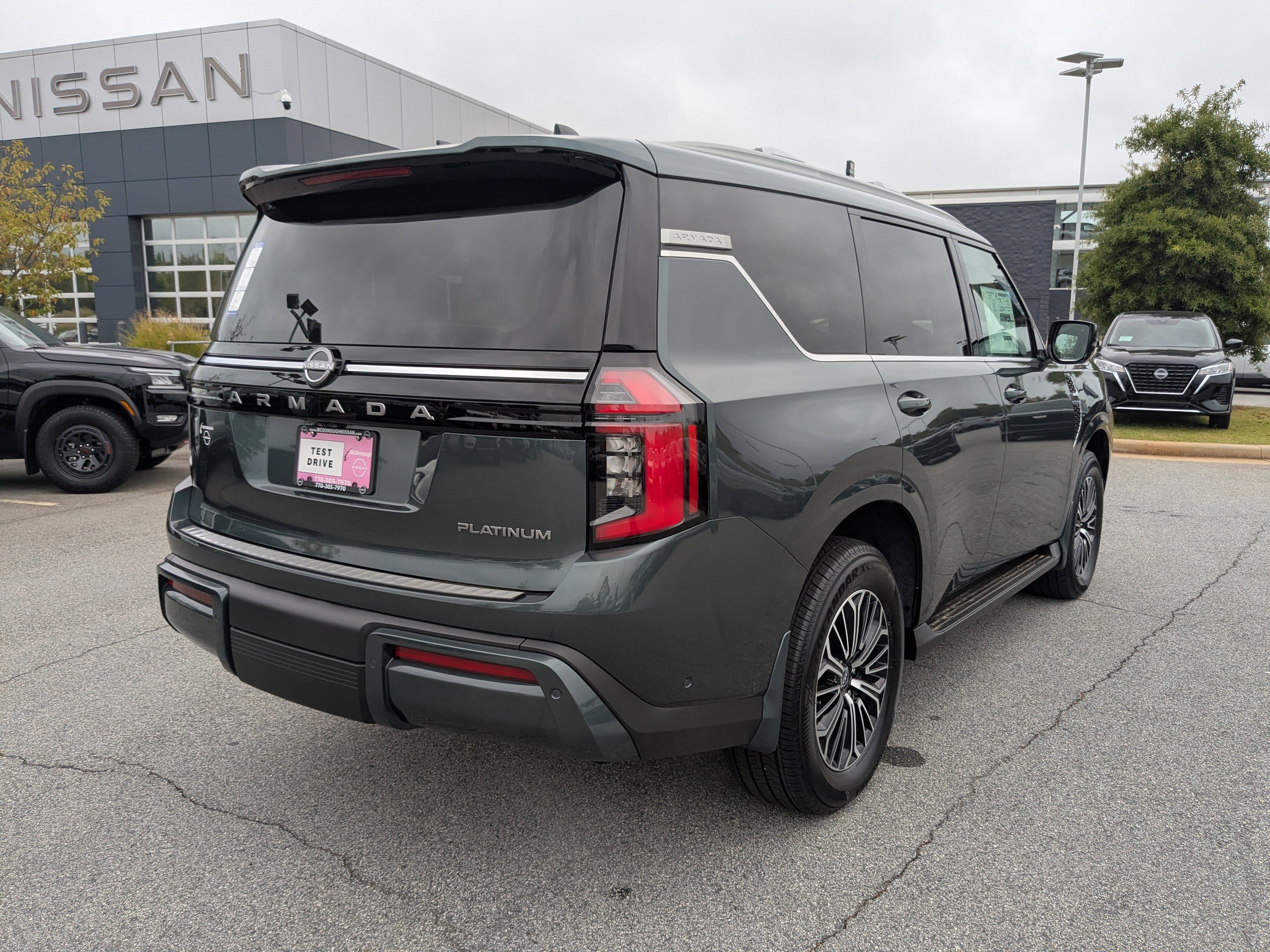 2026 Nissan Armada Platinum photo 3