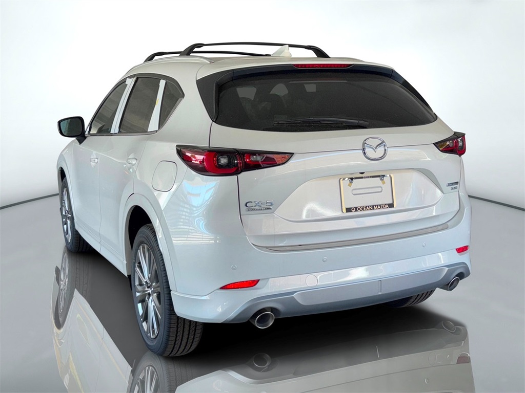 2025 Mazda CX-5 2.5 Turbo Signature photo 2