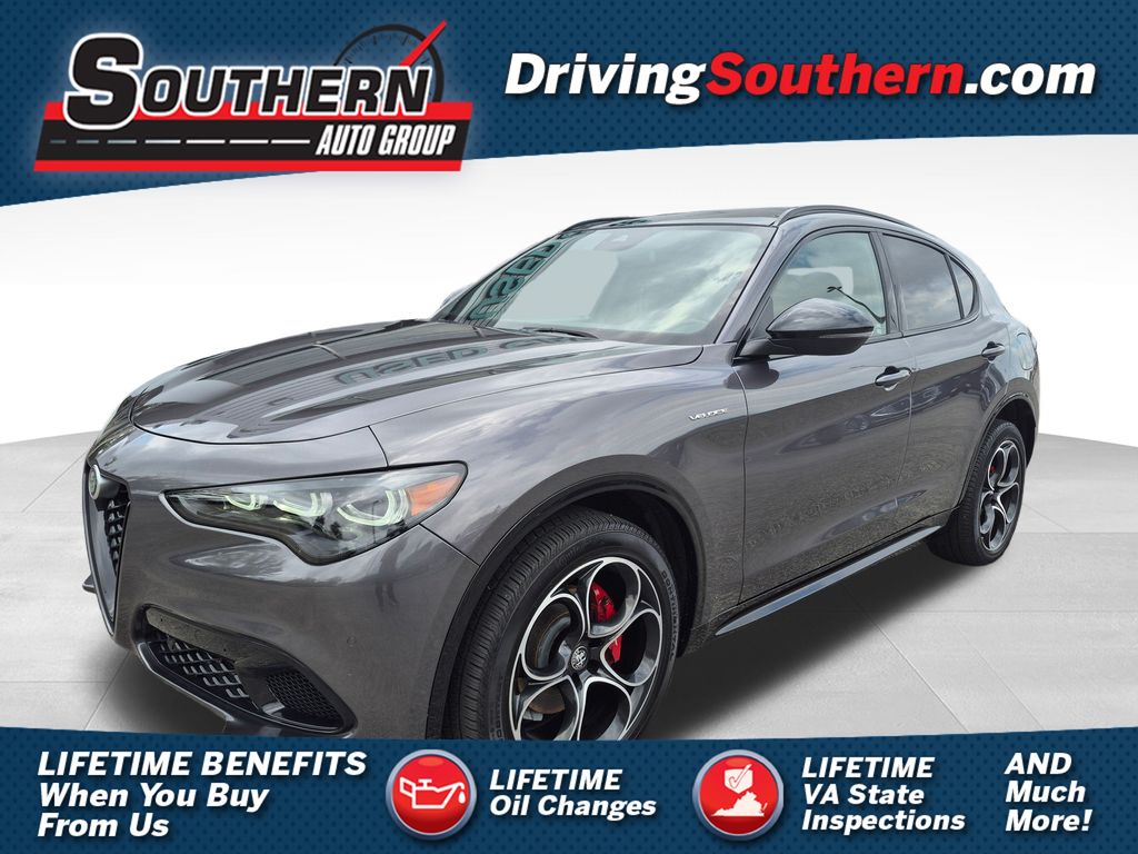 2024 Alfa Romeo Stelvio