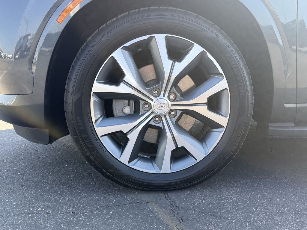 2021 Hyundai Palisade Limited photo 3