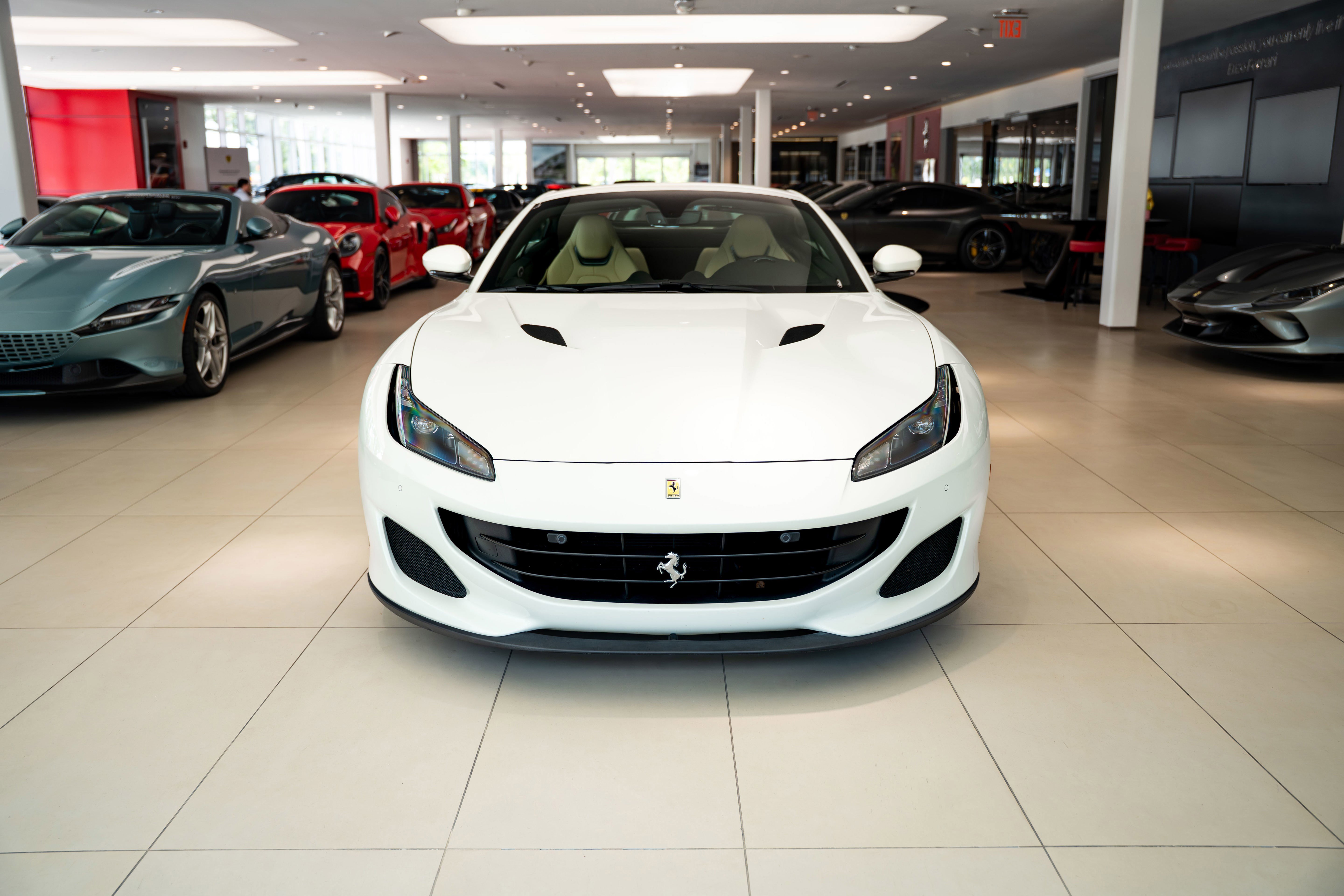 2019 Ferrari Portofino photo 24