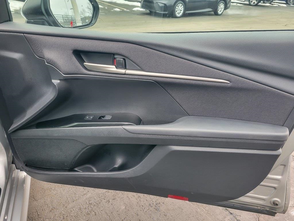 2025 TOYOTA CAMRY - Image 20
