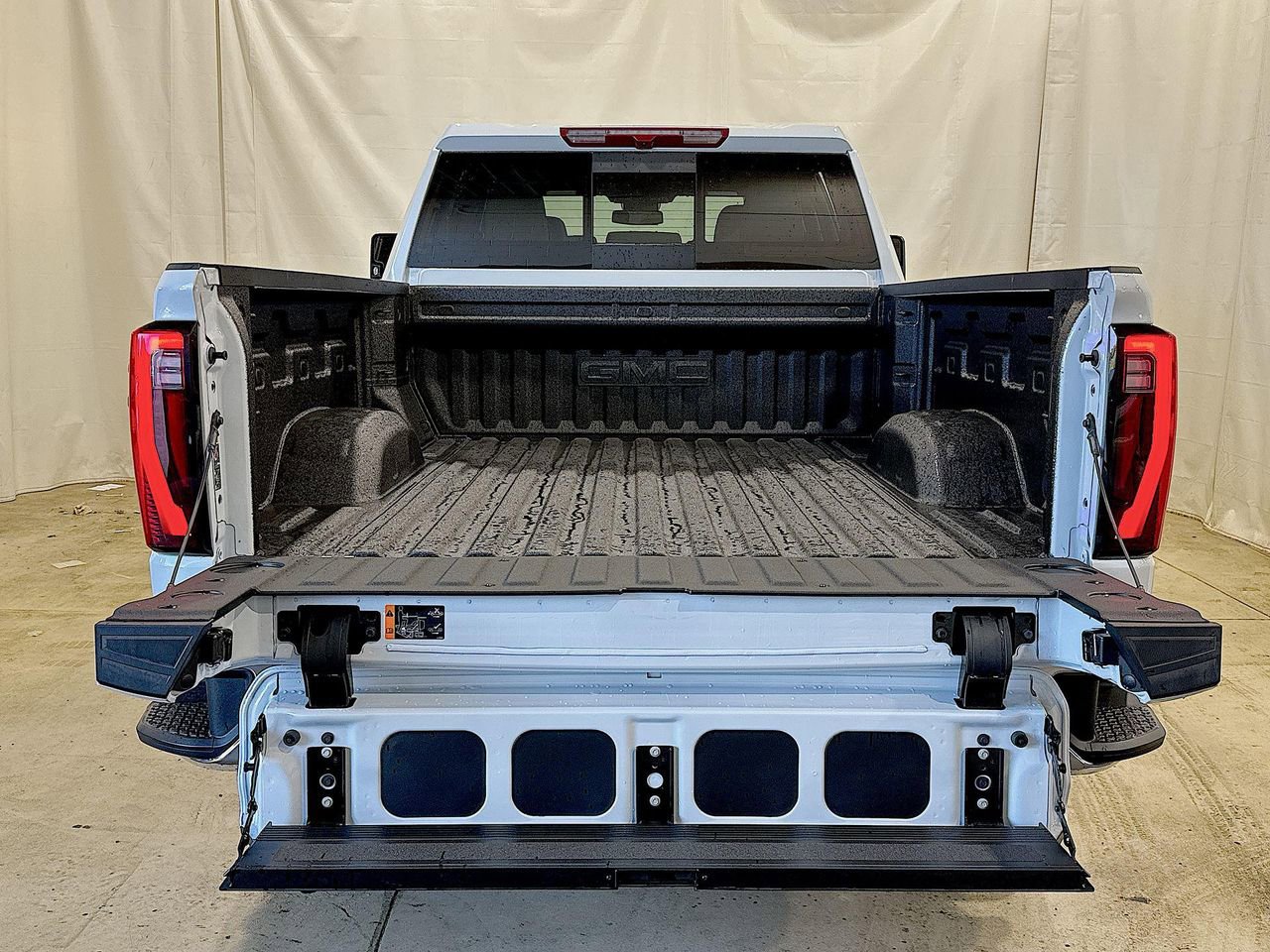 2026 Gmc Sierra 2500 HD SLT photo 25