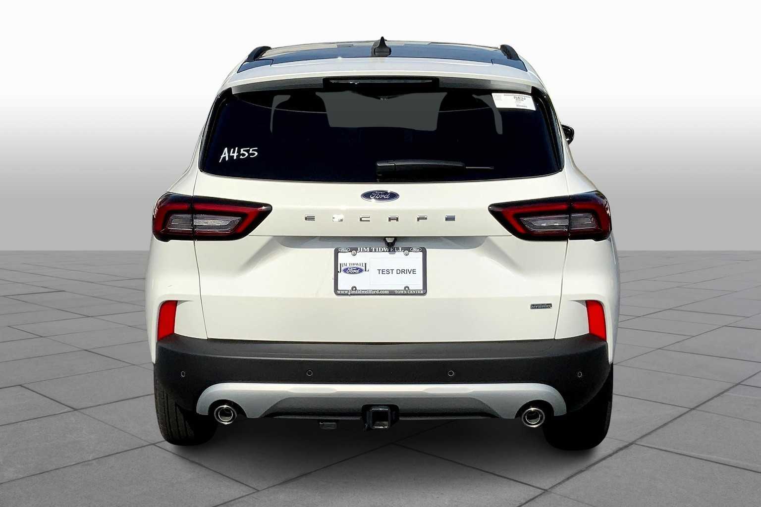 2025 Ford Escape Plug-In Hybrid photo 4