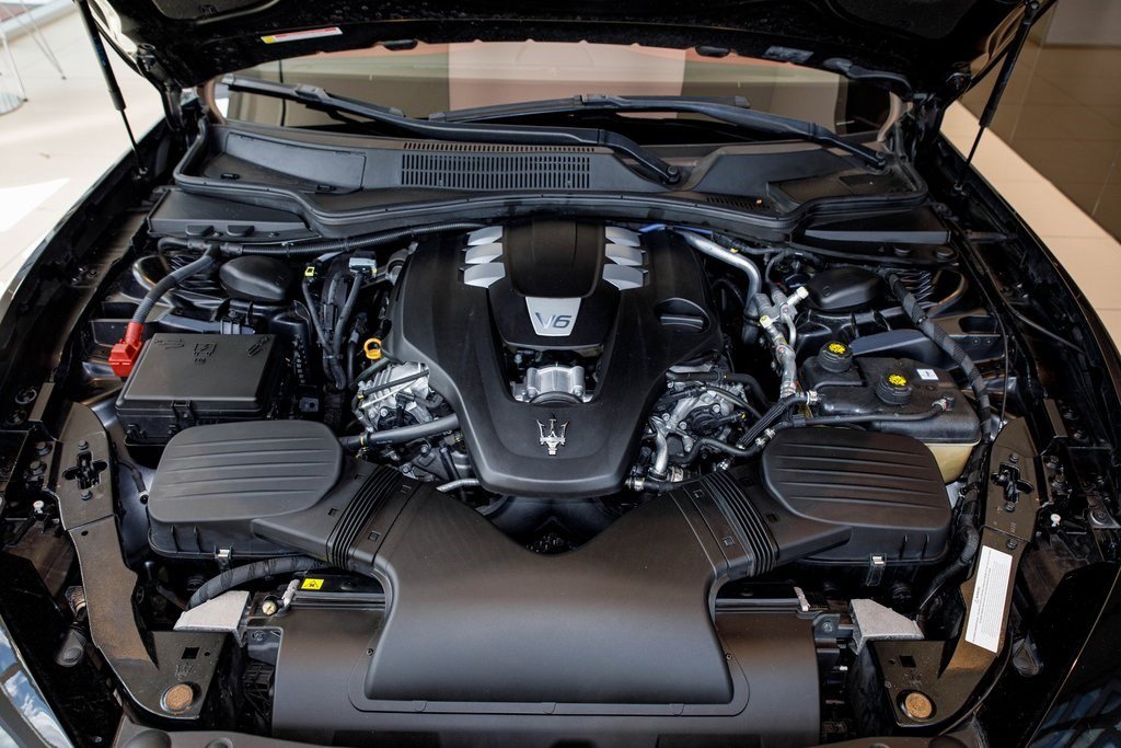 2020 Maserati Ghibli photo 30