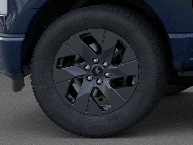 2025 Ford F-150 Lightning photo 19