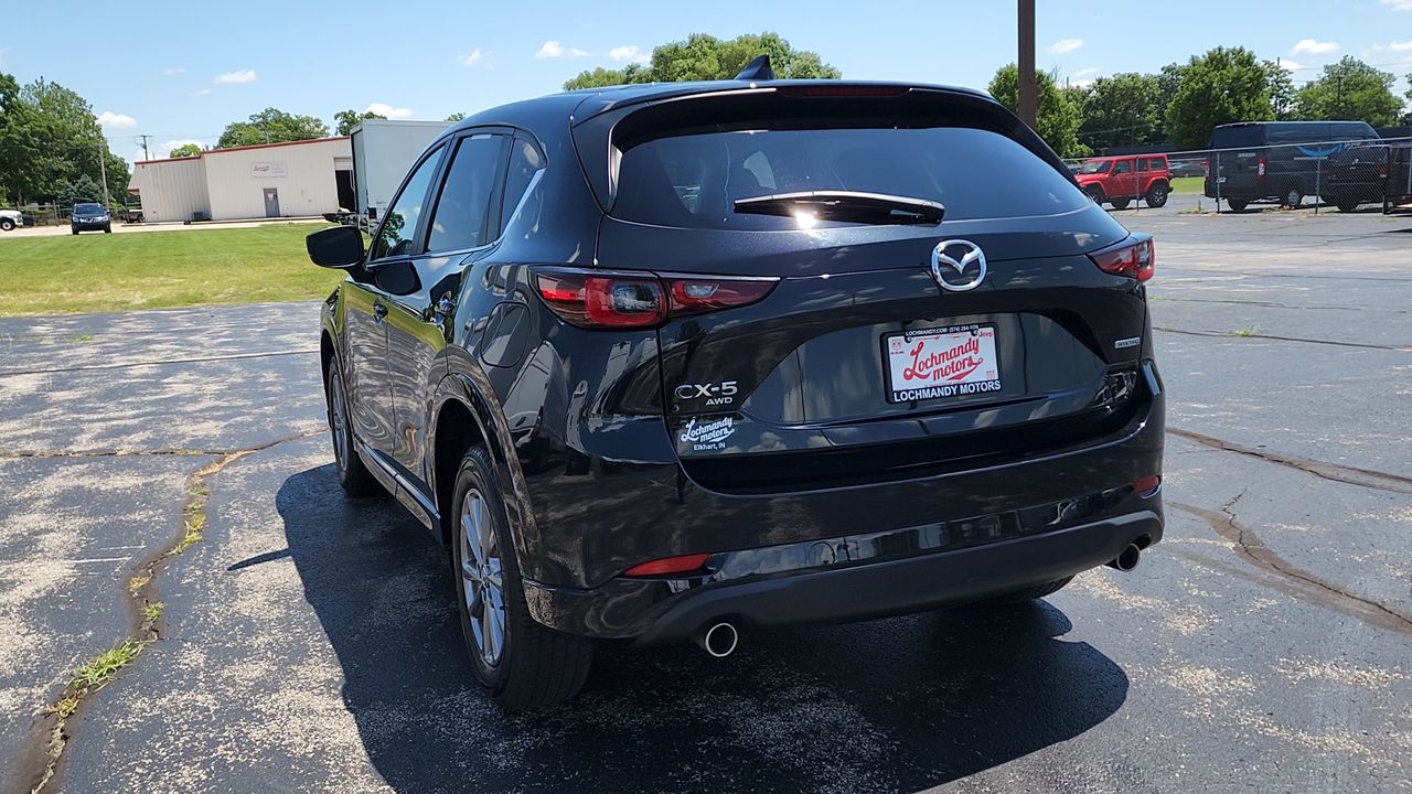 2024 Mazda CX-5 2.5 Select photo 5