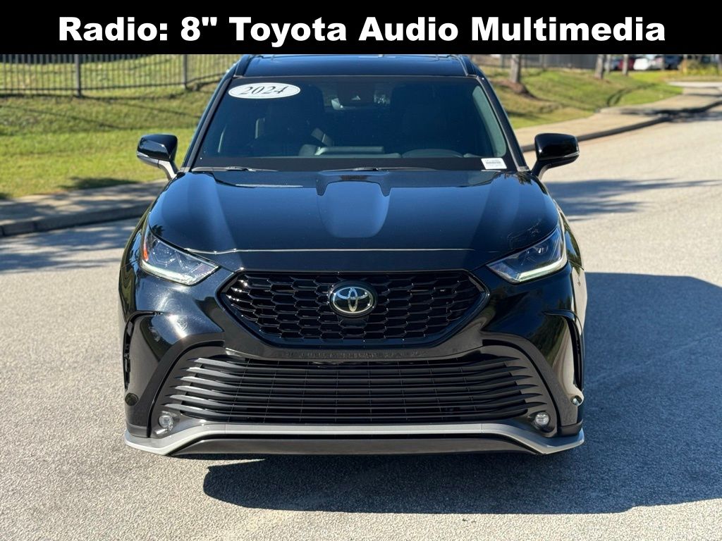 2024 Toyota Highlander XSE photo 4