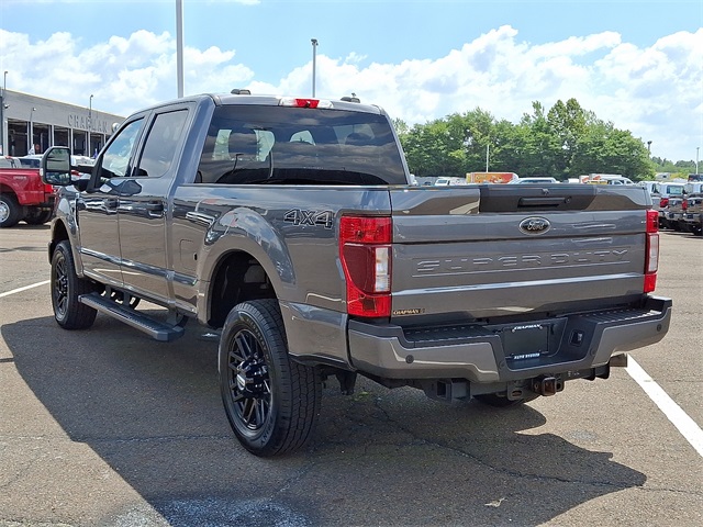 2022 Ford F-250 XLT photo 3