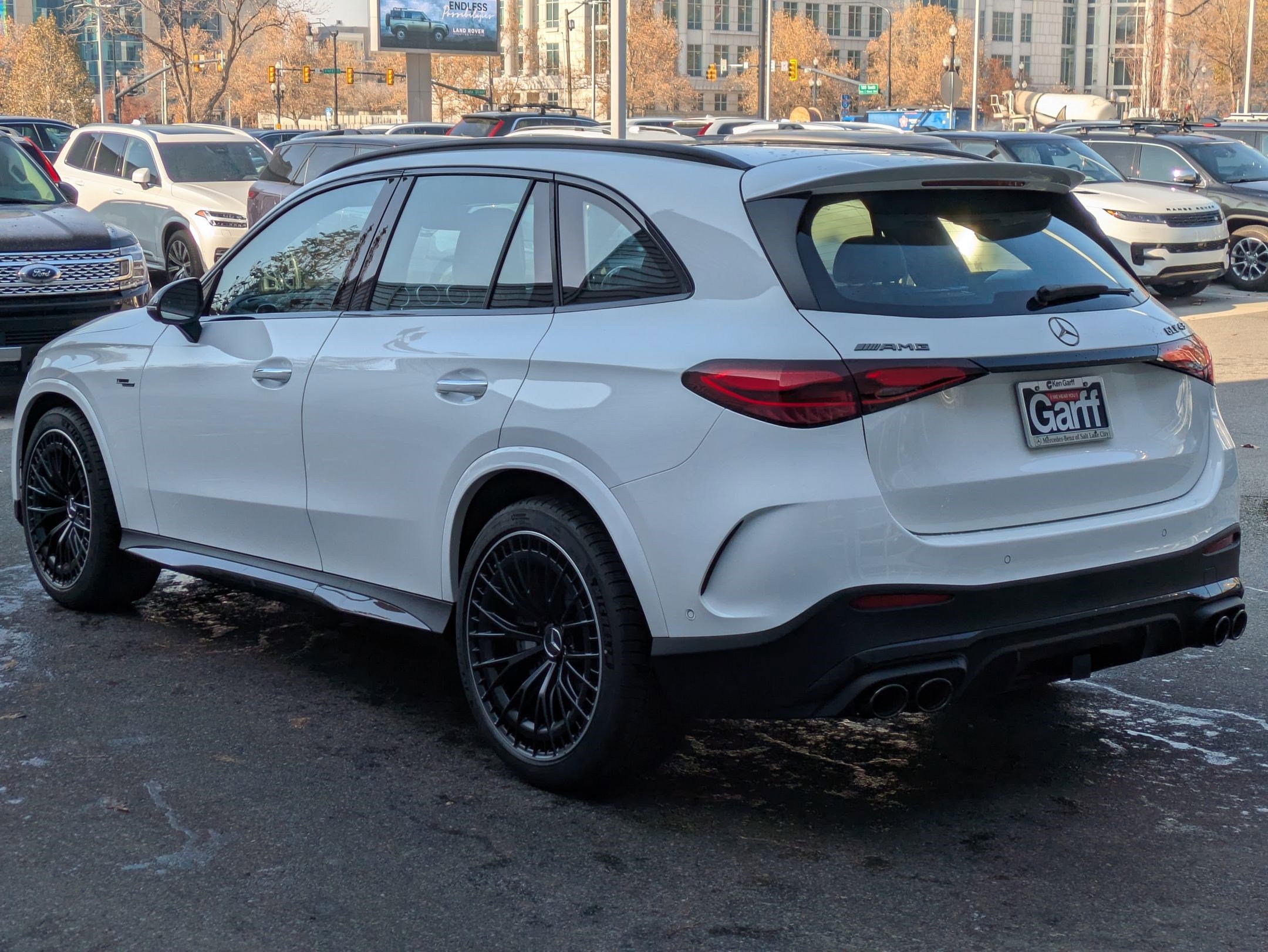 2025 Mercedes Benz GLC AMG 43 4MATIC photo 5