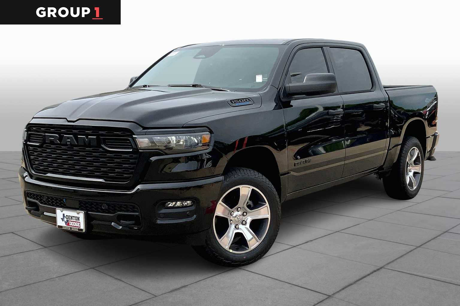 New 2025 RAM 1500 Tradesman Crew Cab in Houston #SN719381 Group
