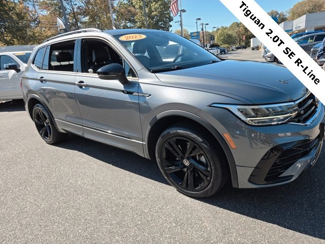 2023 Volkswagen Tiguan SE R-Line Black photo 3