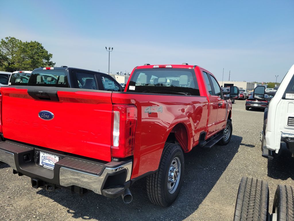 2025 Ford F-250 XL photo 6