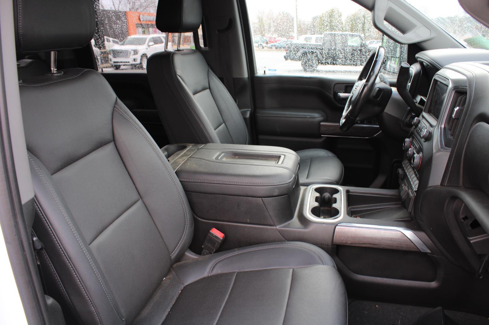 2022 Chevrolet Silverado 2500HD LTZ photo 4