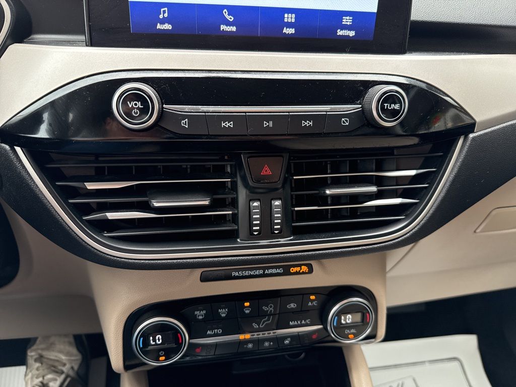 2021 Ford Escape Hybrid SEL photo 27