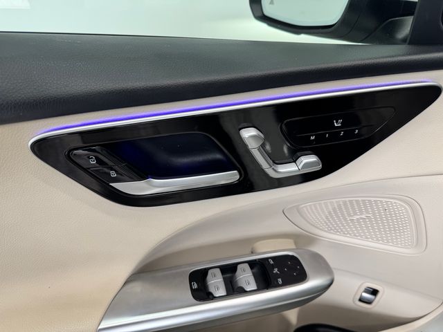 2023 Mercedes Benz C 300 photo 32