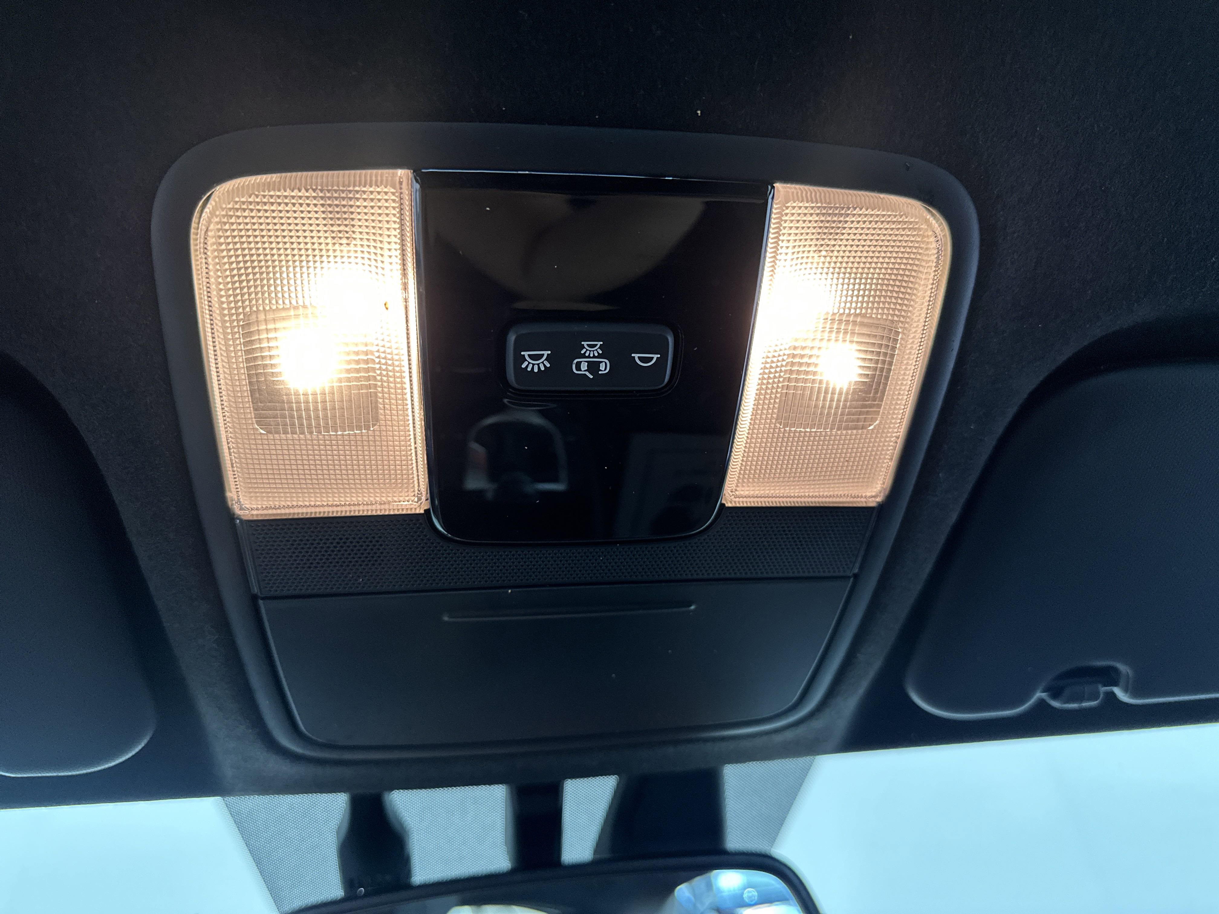 2023 Kia Forte GT-Line photo 18