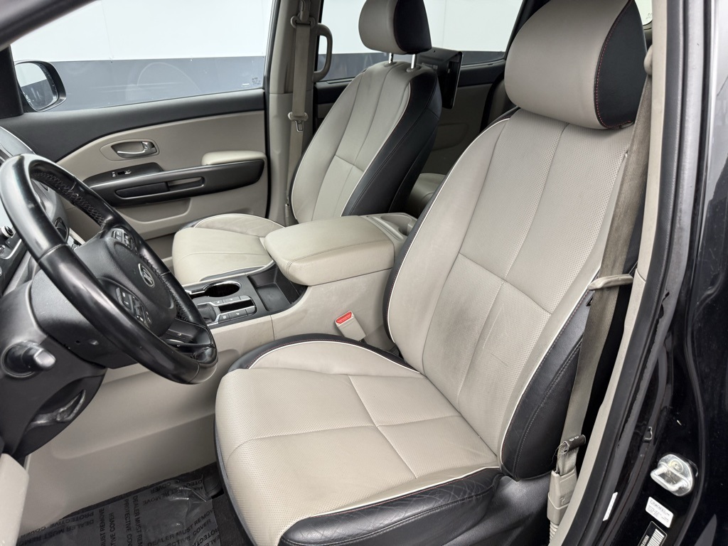 2020 Kia Sedona EX photo 34