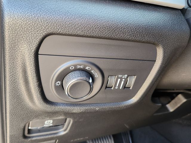 2025 Jeep Grand Cherokee Altitude X photo 13