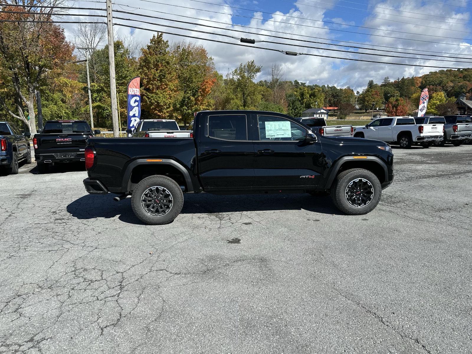 2026 Gmc Canyon AT4 photo 4