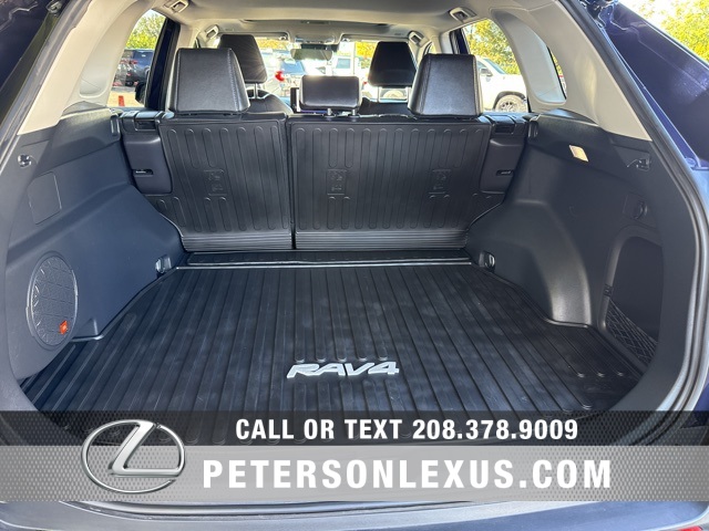 2023 Toyota RAV4 Hybrid Limited photo 18