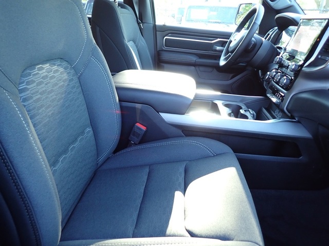 2025 Ram 1500 Big Horn Lone Star photo 8