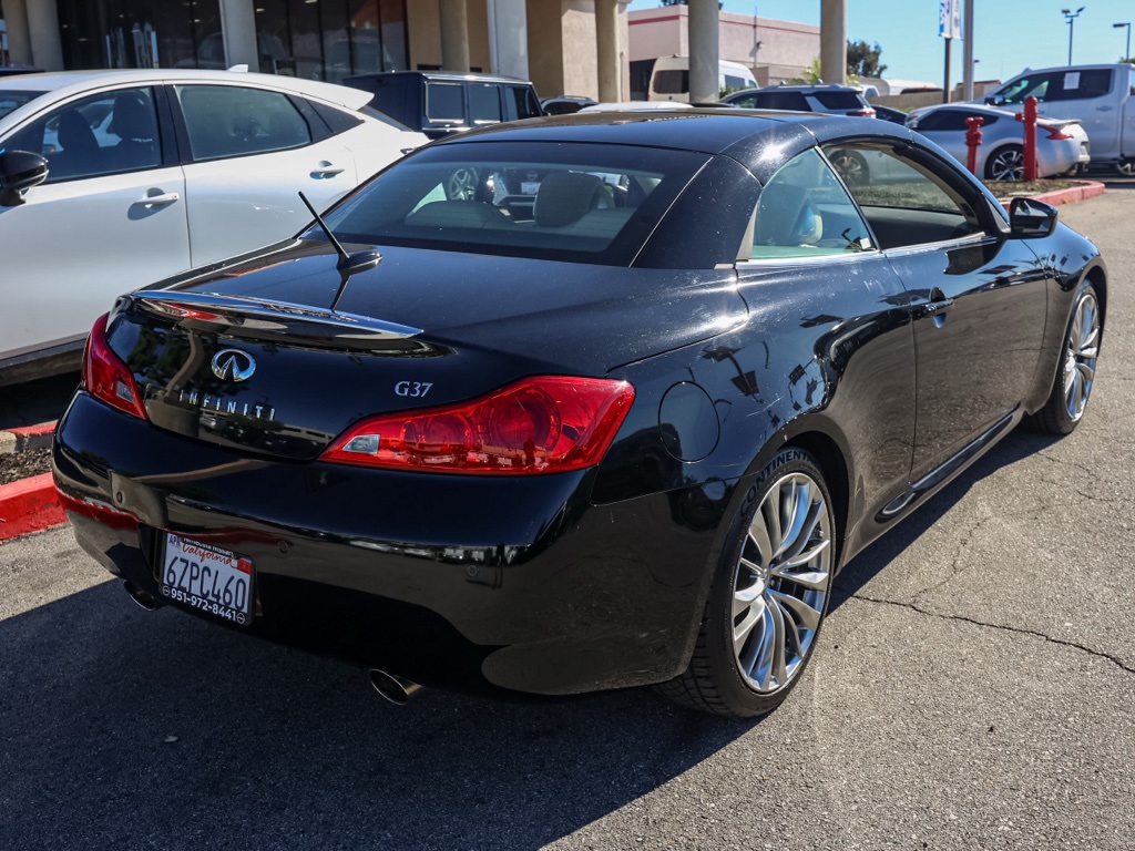 2012 Infiniti G37 Base photo 3