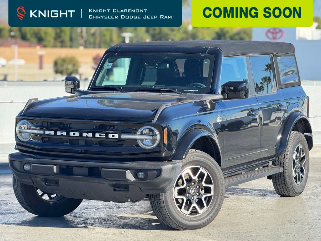 2022 Ford Bronco 4-Door Outer Banks's photo