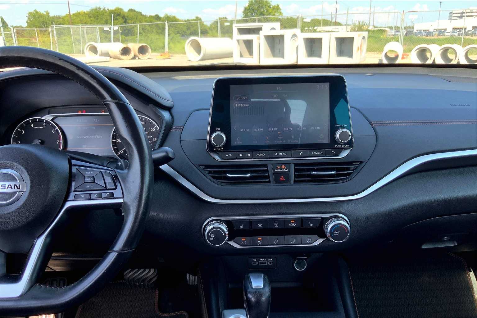 2020 Nissan Altima 2.5 SR photo 5