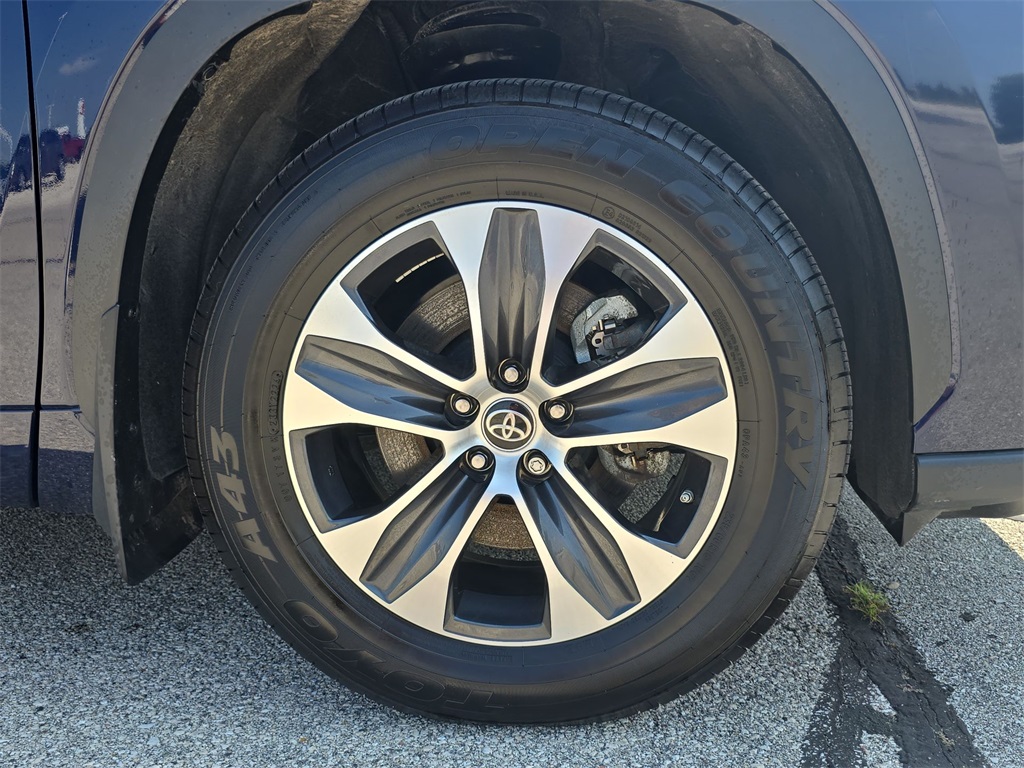 2024 Toyota Highlander Hybrid XLE photo 40