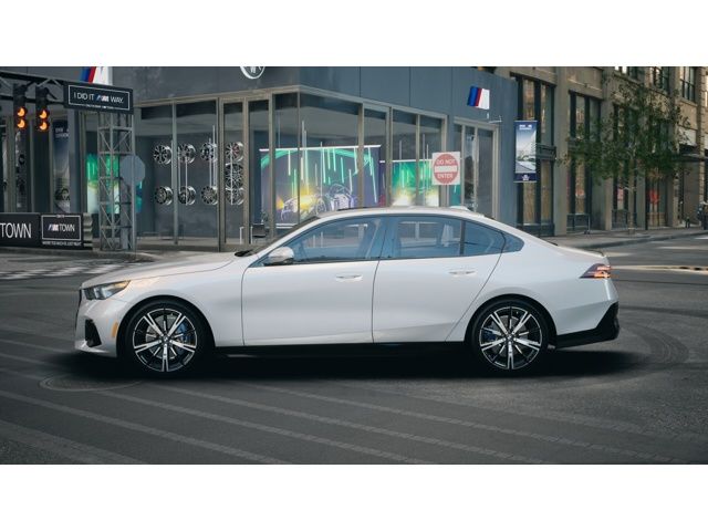 2026 Bmw 530i xDrive Sedan photo 4