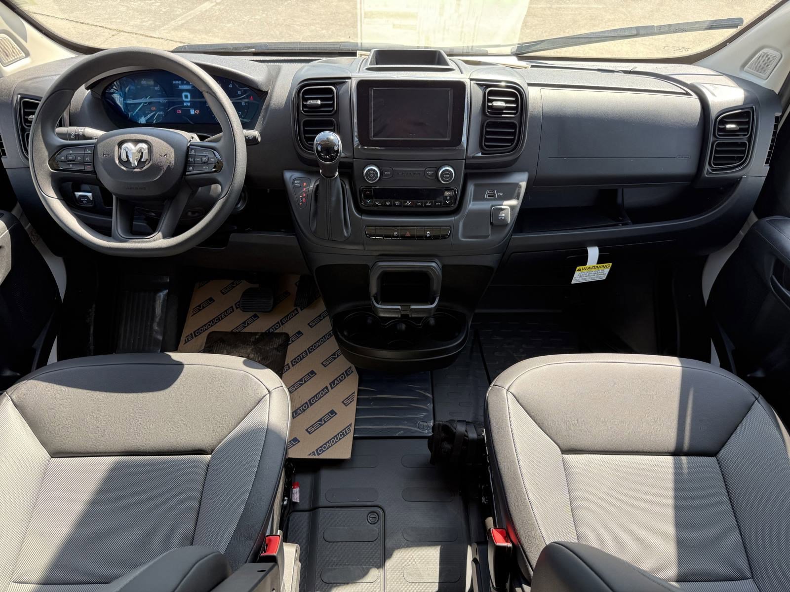 2025 Ram ProMaster 2500 photo 7
