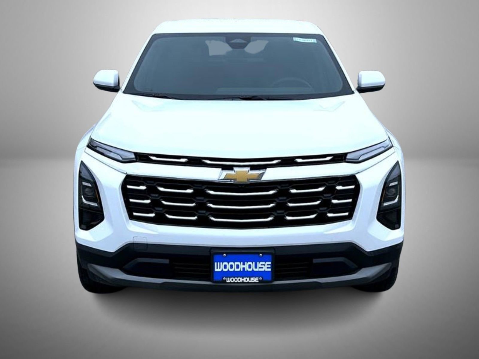2026 Chevrolet Equinox LT photo 2