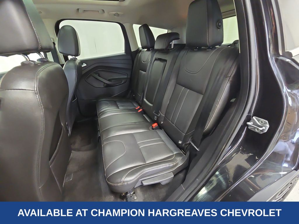 2013 Ford Escape Titanium photo 23