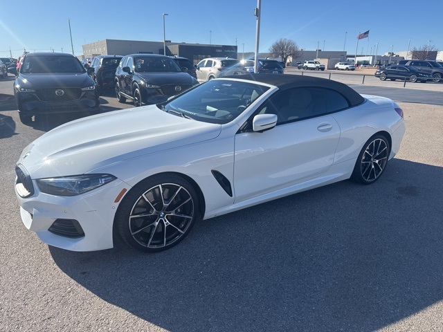 2023 BMW 8 Series 840's photo
