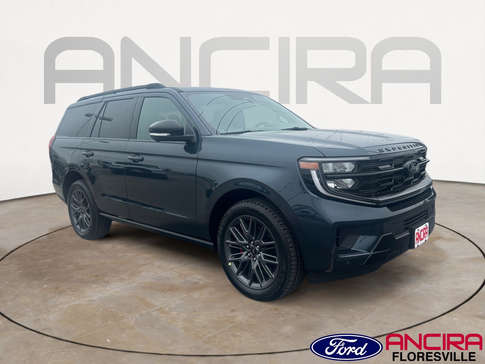 2025 Ford Expedition Platinum's photo