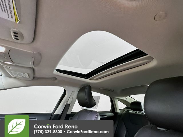 2015 Ford Fusion Energi Titanium photo 18