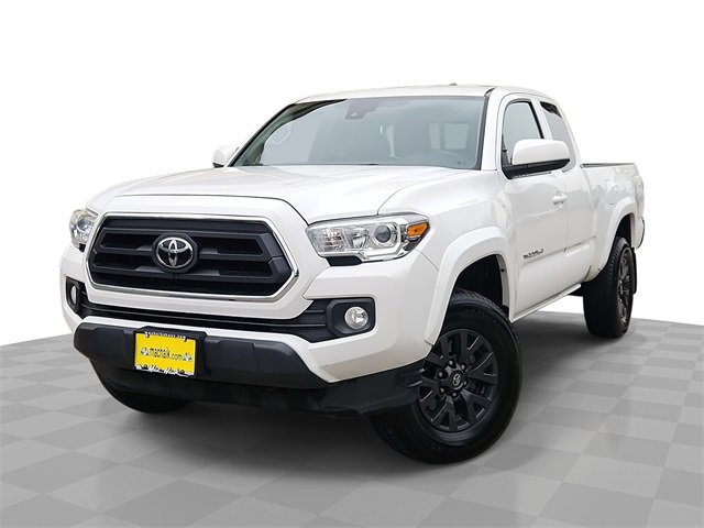 2022 Toyota Tacoma SR5's photo