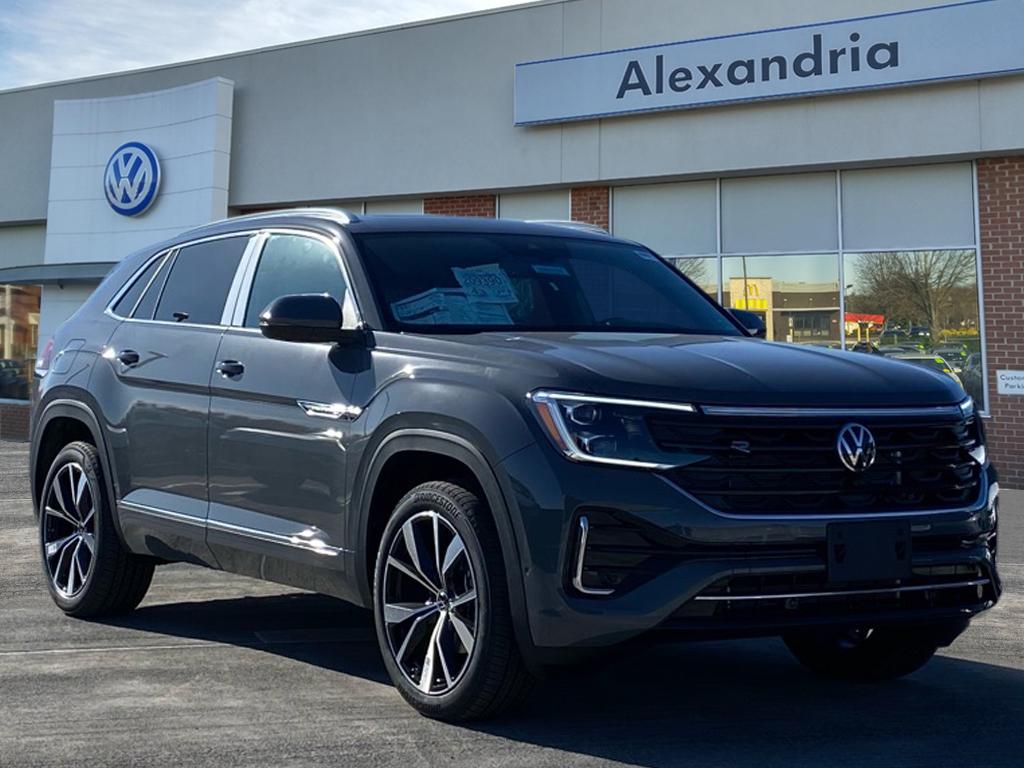 2026 Volkswagen Atlas Cross Sport SEL Premium R-LINE's photo