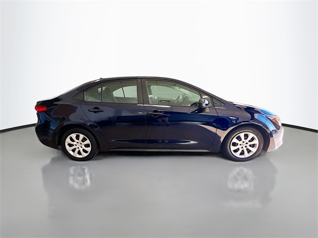 2024 Toyota Corolla LE photo 32