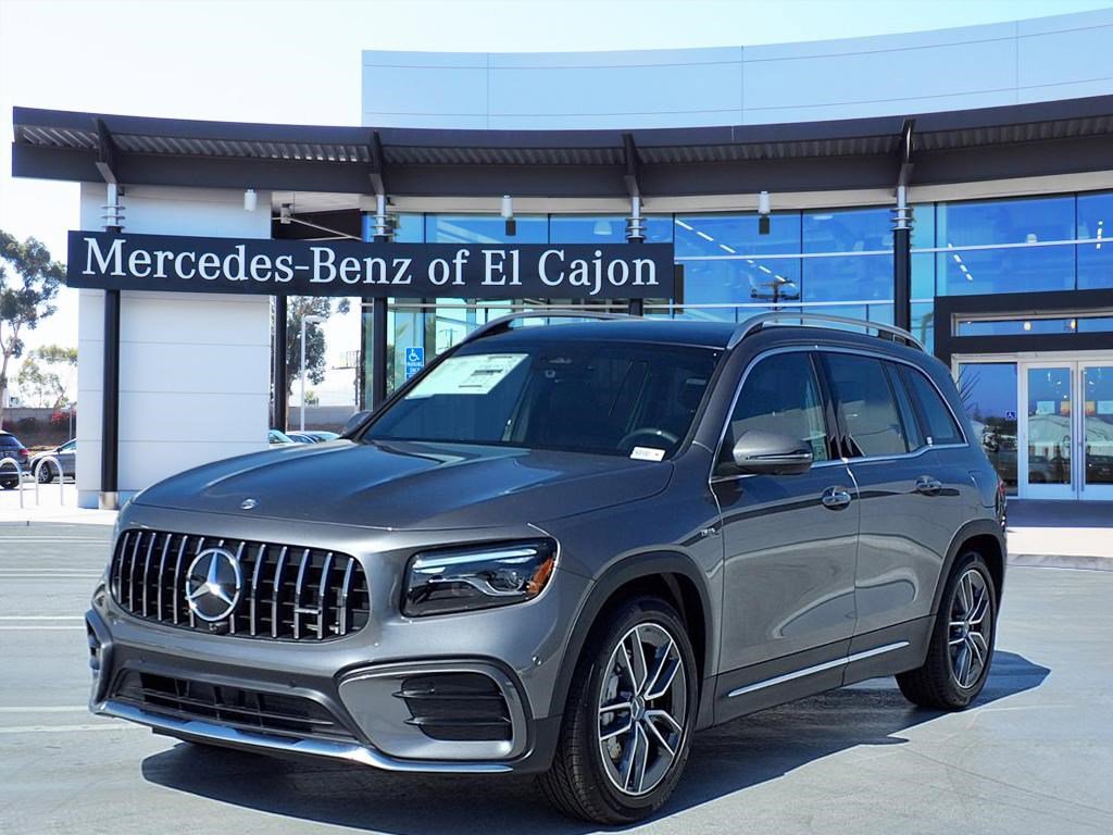 2026 Mercedes-Benz GLB AMG GLB 35's photo