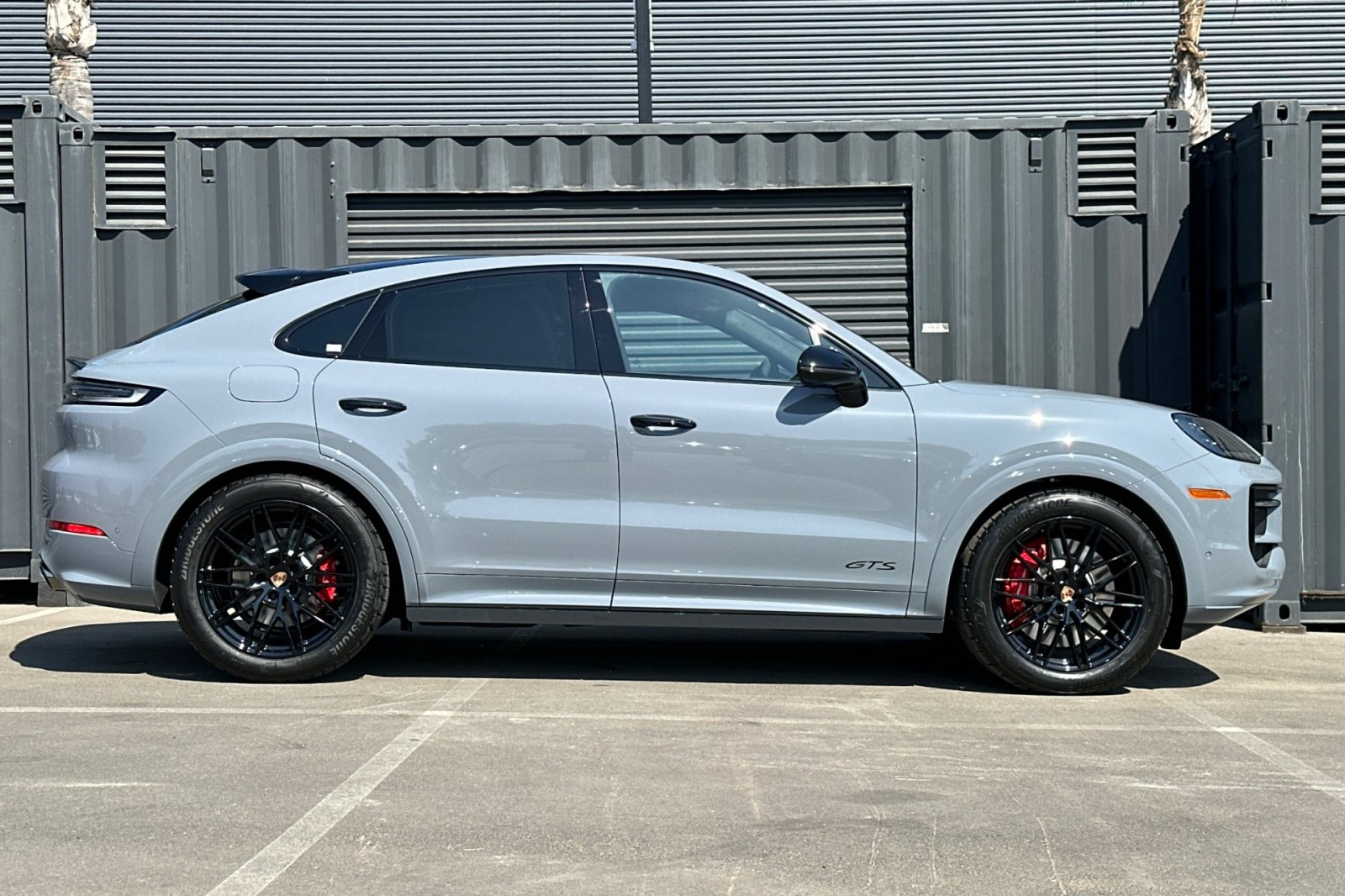 2026 Porsche Cayenne GTS Coupe photo 11