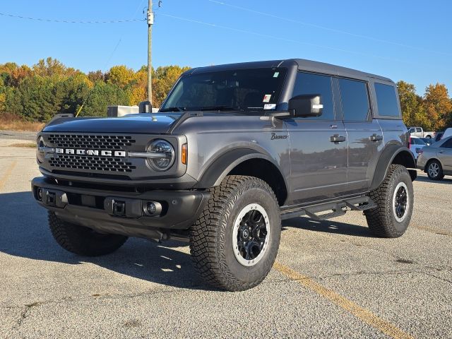 2023 Ford Bronco 4-Door Badlands's photo