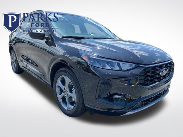 2024 Ford Escape ST-Line's photo