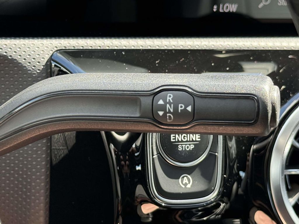 2022 Mercedes Benz A 220 4MATIC photo 37