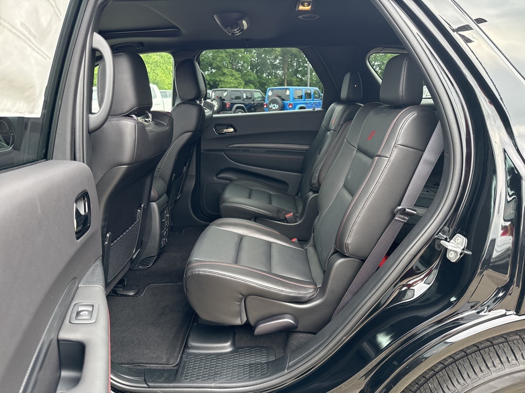 2025 Dodge Durango R/T Plus photo 28