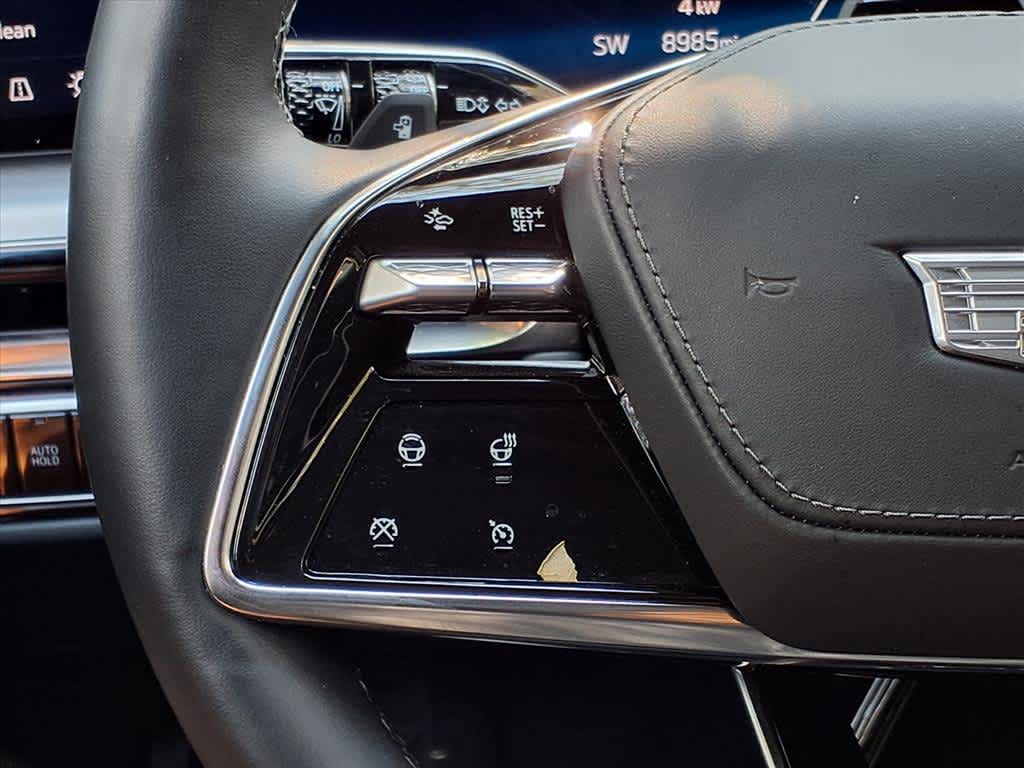 2024 Cadillac Lyriq Luxury photo 23
