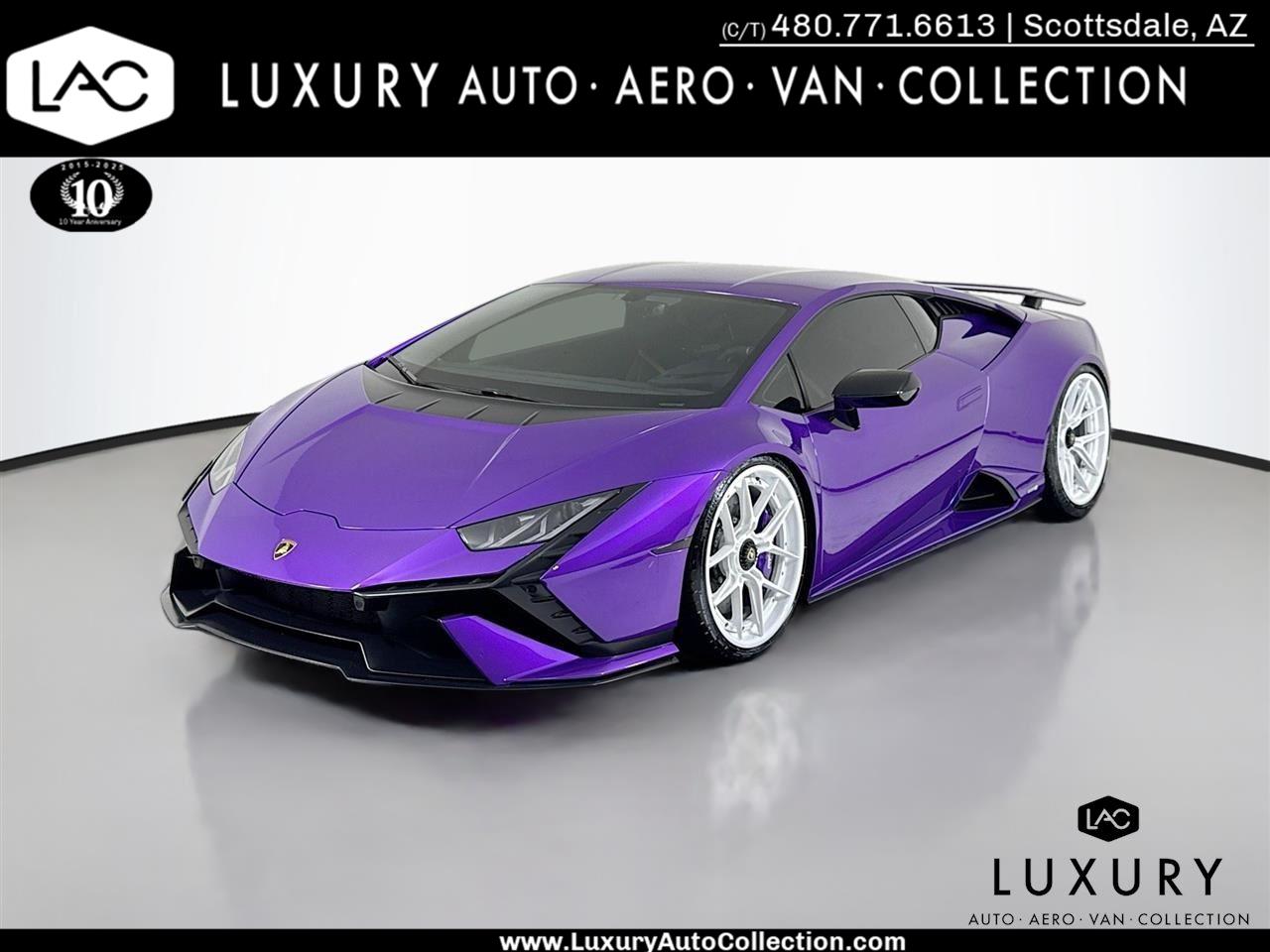 2023 Lamborghini Huracan Tecnica's photo