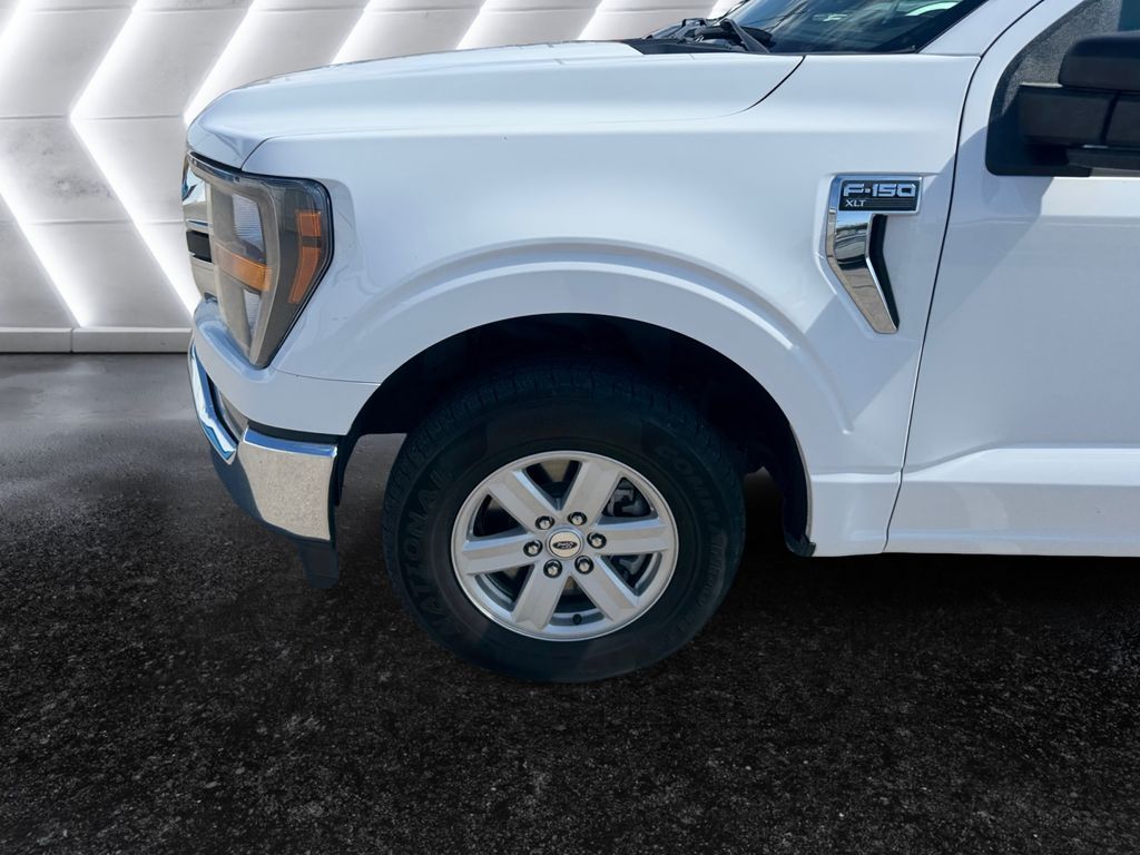 2023 Ford F-150 XLT photo 25